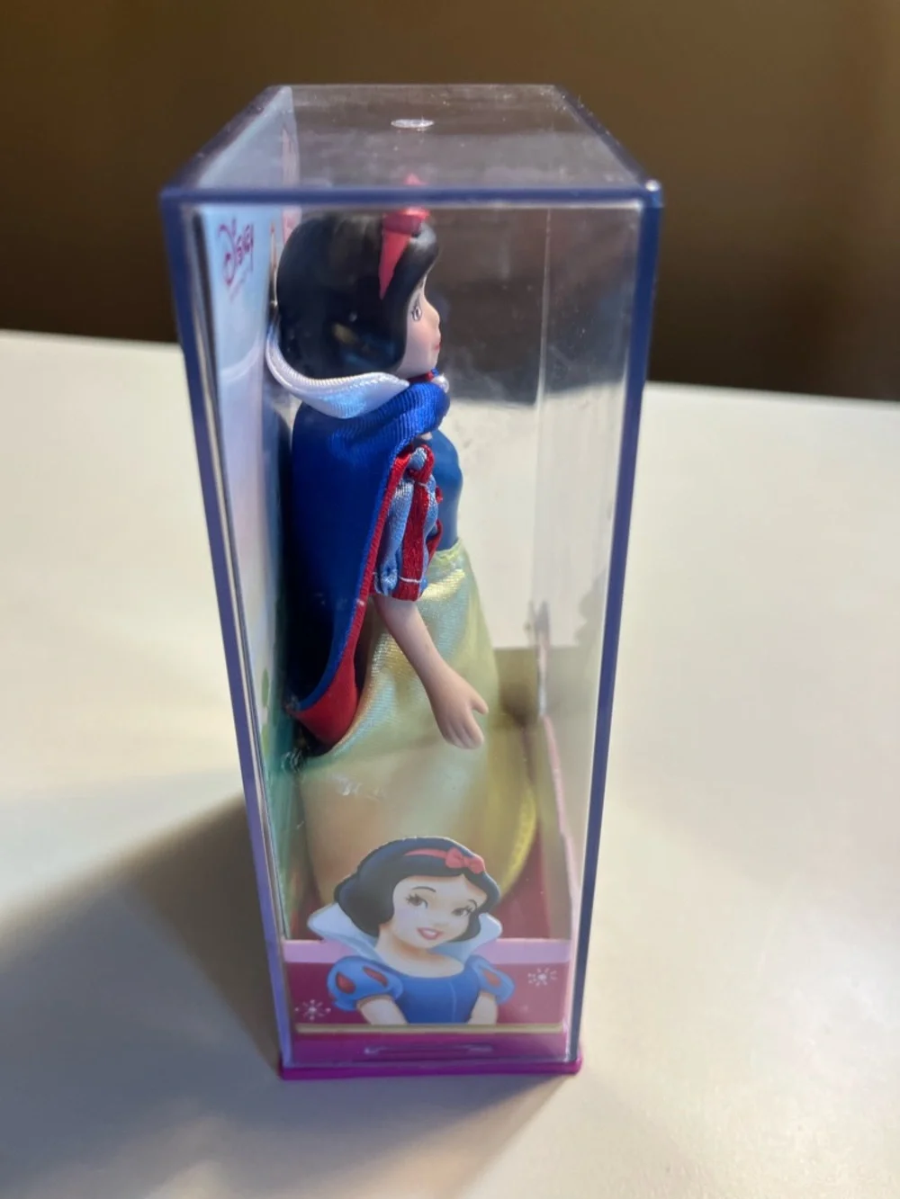 Disney or doll snow